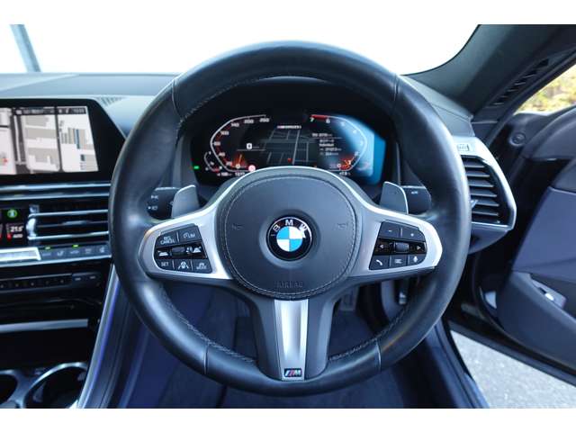 ＢＭＷ ８シリーズ Ｍ８５０Ｉ Ｘドライブ ４ＷＤ R1年 (近畿) 99