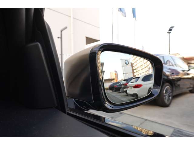 ＢＭＷ ８シリーズ Ｍ８５０Ｉ Ｘドライブ ４ＷＤ R1年 (近畿) 99