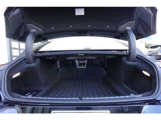 ＢＭＷ ８シリーズ Ｍ８５０Ｉ Ｘドライブ ４ＷＤ R1年 (近畿) 99