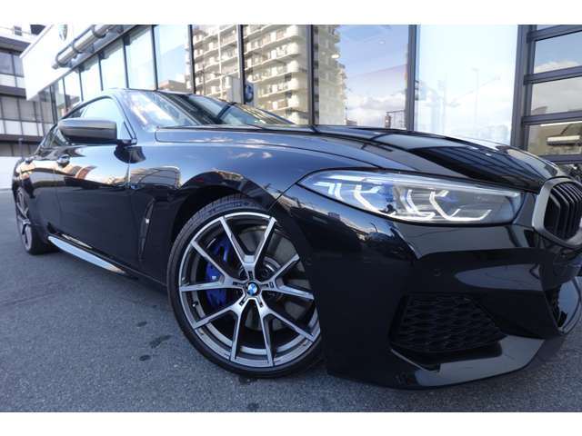ＢＭＷ ８シリーズ Ｍ８５０Ｉ Ｘドライブ ４ＷＤ R1年 (近畿) 99