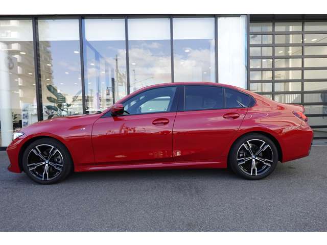 ＢＭＷ ３シリーズ ３２０ｉ　Ｍスポーツ R6年 (近畿) 99