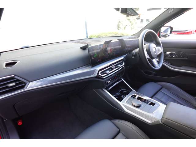 ＢＭＷ ３シリーズ ３２０ｉ　Ｍスポーツ R6年 (近畿) 99