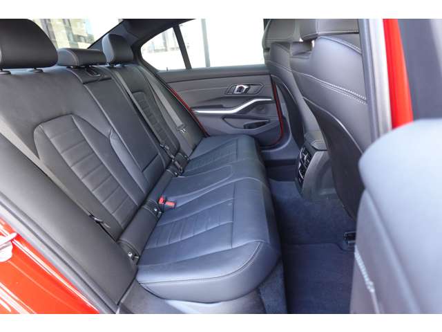 ＢＭＷ ３シリーズ ３２０ｉ　Ｍスポーツ R6年 (近畿) 99