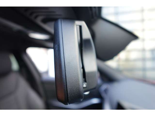 ＢＭＷ ３シリーズ ３２０ｉ　Ｍスポーツ R6年 (近畿) 99