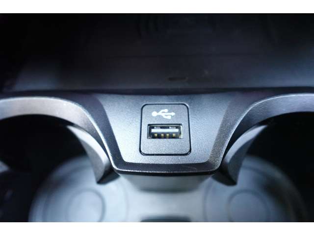 ＢＭＷ ３シリーズ ３２０ｉ　Ｍスポーツ R6年 (近畿) 99