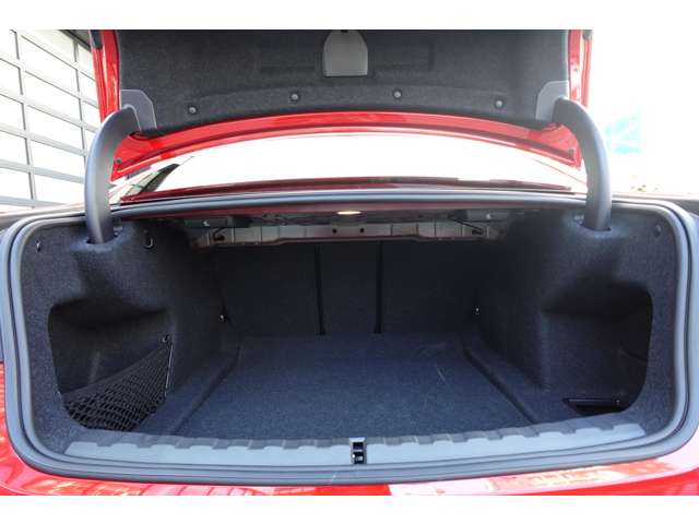 ＢＭＷ ３シリーズ ３２０ｉ　Ｍスポーツ R6年 (近畿) 99