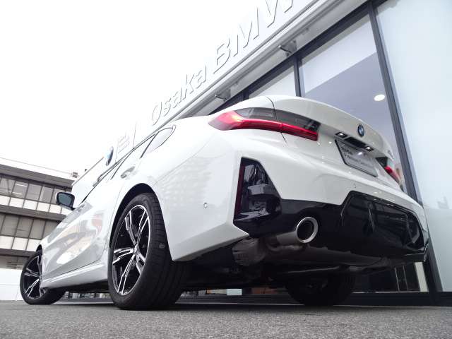 ＢＭＷ ３シリーズ ３２０ｉ　Ｍスポーツ R6年 (近畿) 99