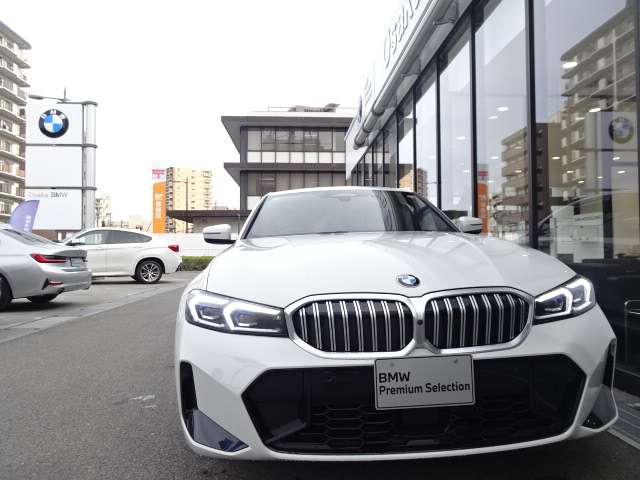 ＢＭＷ ３シリーズ ３２０ｉ　Ｍスポーツ R6年 (近畿) 99