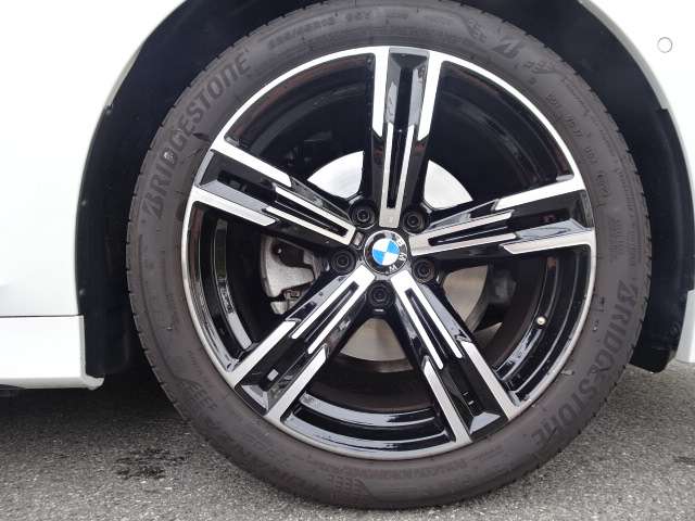 ＢＭＷ ３シリーズ ３２０ｉ　Ｍスポーツ R6年 (近畿) 99