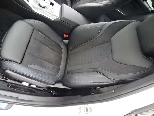 ＢＭＷ ３シリーズ ３２０ｉ　Ｍスポーツ R6年 (近畿) 99