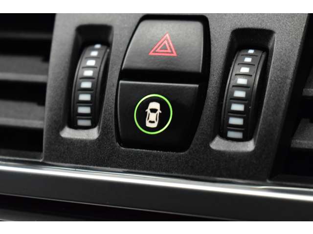 ＢＭＷ Ｘ１ Ｘドライブ １８Ｄ Ｘライン ４ＷＤ R1年 (関東) 99