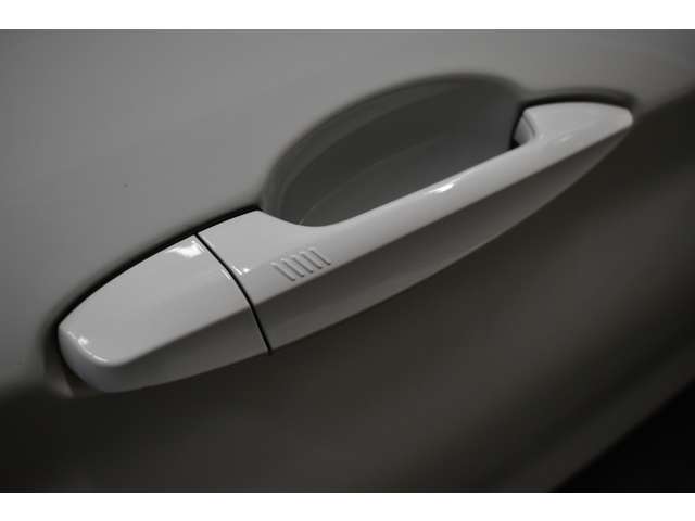 ＢＭＷ Ｘ１ Ｘドライブ １８Ｄ Ｘライン ４ＷＤ R1年 (関東) 99