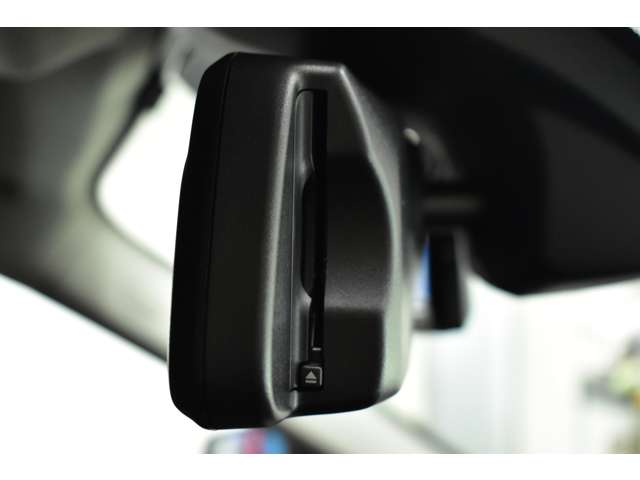 ＢＭＷ Ｘ１ Ｘドライブ １８Ｄ Ｘライン ４ＷＤ R1年 (関東) 99