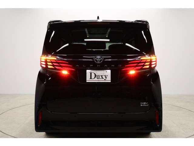 トヨタ アルファード　ハイブリッド ハイブリッド ２．５ Ｚ Ｅ－ＦＯＵＲ ４ＷＤ R6年 (東海) 99