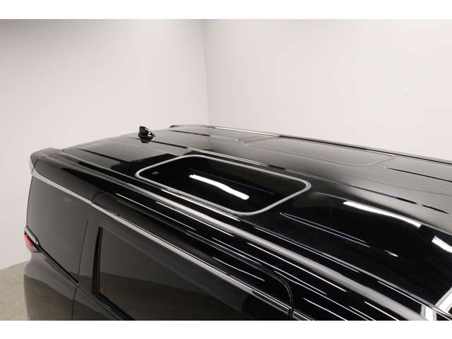 トヨタ アルファード　ハイブリッド ハイブリッド ２．５ Ｚ Ｅ－ＦＯＵＲ ４ＷＤ R6年 (東海) 99