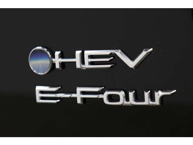 トヨタ アルファード　ハイブリッド ハイブリッド ２．５ Ｚ Ｅ－ＦＯＵＲ ４ＷＤ R6年 (東海) 99