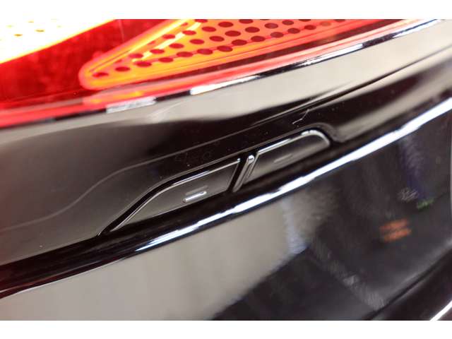 トヨタ アルファード　ハイブリッド ハイブリッド ２．５ Ｚ Ｅ－ＦＯＵＲ ４ＷＤ R6年 (東海) 99