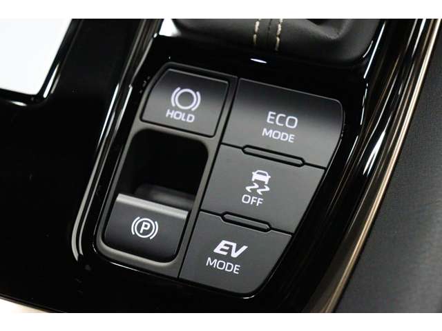 トヨタ アルファード　ハイブリッド ハイブリッド ２．５ Ｚ Ｅ－ＦＯＵＲ ４ＷＤ R6年 (東海) 99