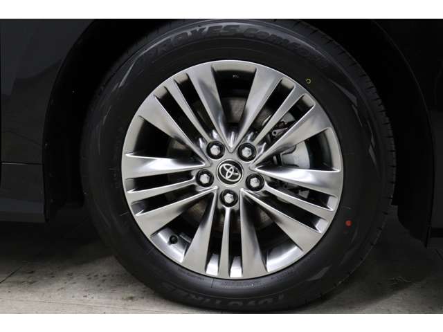 トヨタ アルファード　ハイブリッド ハイブリッド ２．５ Ｚ Ｅ－ＦＯＵＲ ４ＷＤ R6年 (東海) 99