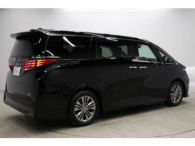 トヨタ アルファード　ハイブリッド ハイブリッド ２．５ Ｚ Ｅ－ＦＯＵＲ ４ＷＤ R6年 (東海) 99