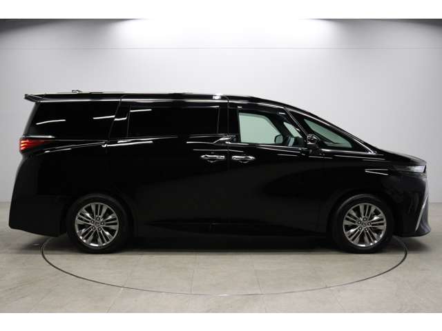 トヨタ アルファード　ハイブリッド ハイブリッド ２．５ Ｚ Ｅ－ＦＯＵＲ ４ＷＤ R6年 (東海) 99