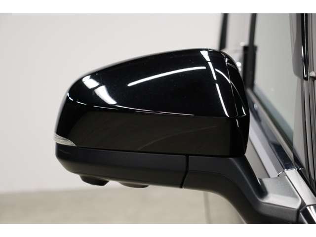 トヨタ アルファード　ハイブリッド ハイブリッド ２．５ Ｚ Ｅ－ＦＯＵＲ ４ＷＤ R6年 (東海) 99