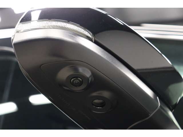 トヨタ アルファード　ハイブリッド ハイブリッド ２．５ Ｚ Ｅ－ＦＯＵＲ ４ＷＤ R6年 (東海) 99