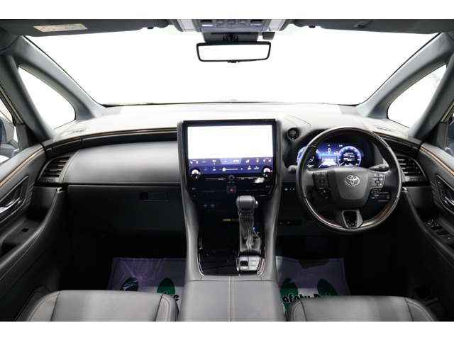 トヨタ アルファード　ハイブリッド ハイブリッド ２．５ Ｚ Ｅ－ＦＯＵＲ ４ＷＤ R6年 (東海) 99