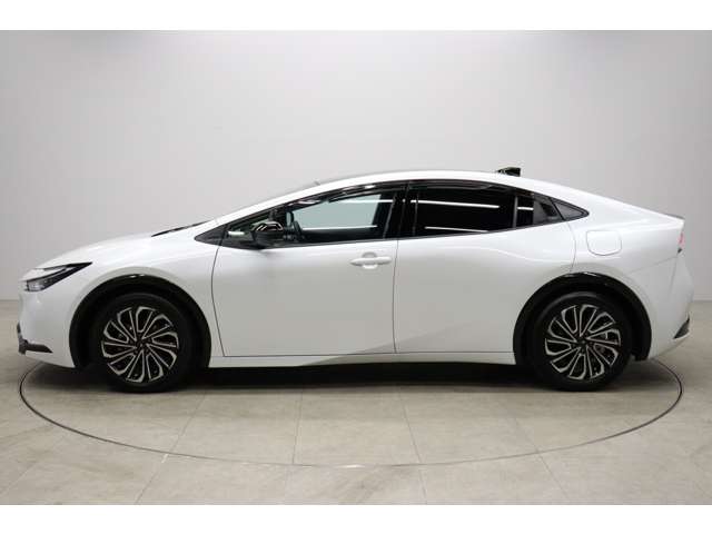 トヨタ プリウス ２．０ Ｚ R6年 (東海) 99