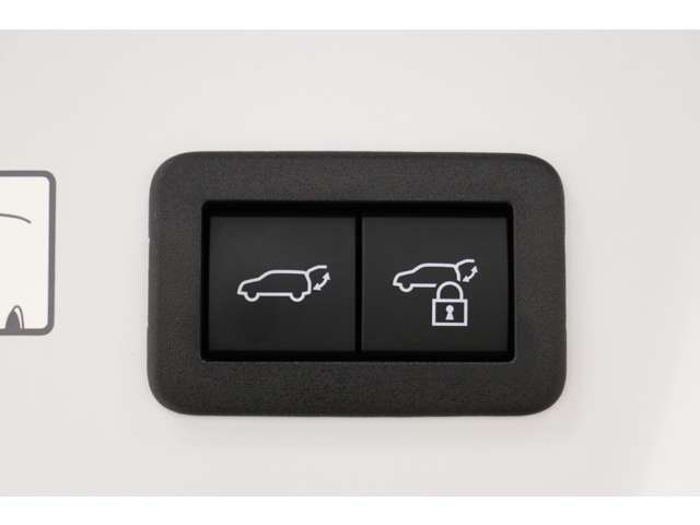 トヨタ プリウス ２．０ Ｚ R6年 (東海) 99