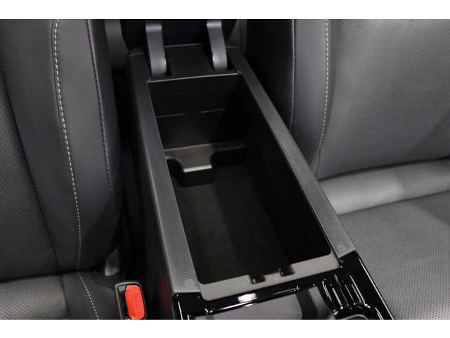 トヨタ プリウス ２．０ Ｚ R6年 (東海) 99