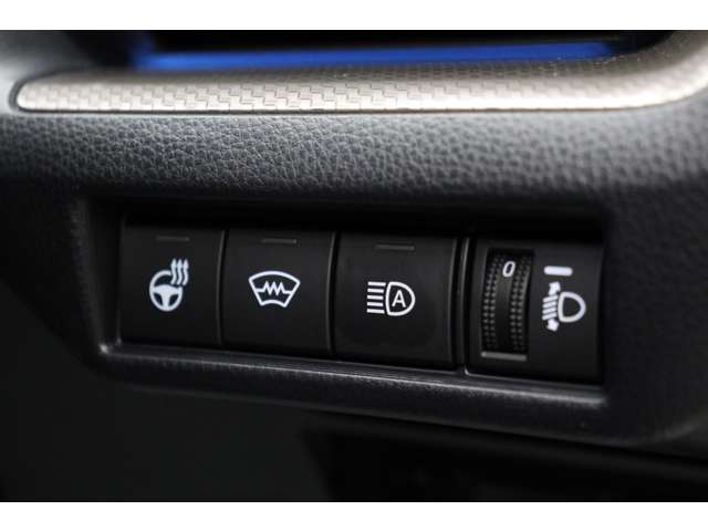 トヨタ プリウス ２．０ Ｚ R6年 (東海) 99