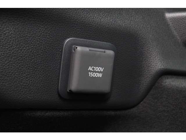 トヨタ プリウス １．８ Ｕ R5年 (東海) 99