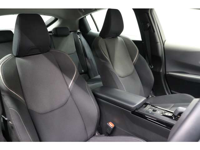 トヨタ プリウス １．８ Ｕ R5年 (東海) 99