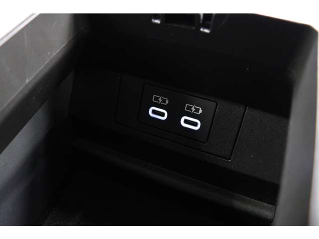 トヨタ プリウス １．８ Ｕ R5年 (東海) 99