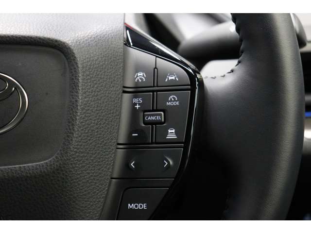 トヨタ プリウス １．８ Ｕ R5年 (東海) 99