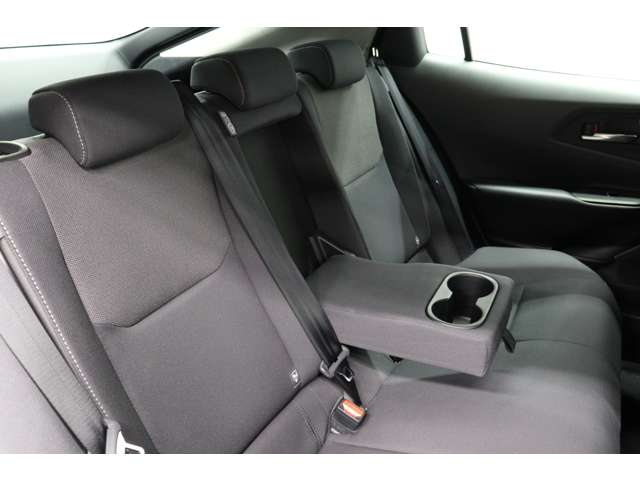 トヨタ プリウス １．８ Ｕ R5年 (東海) 99