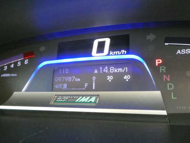 ホンダ フリード　ハイブリッド １．５ ジャストセレクション H24年 (関東) 99