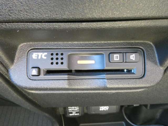 ホンダ フリード　ハイブリッド １．５ ジャストセレクション H24年 (関東) 99