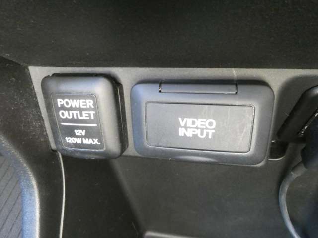 ホンダ フリード　ハイブリッド １．５ ジャストセレクション H24年 (関東) 99