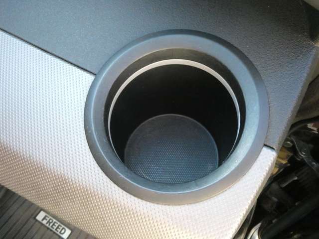 ホンダ フリード　ハイブリッド １．５ ジャストセレクション H24年 (関東) 99