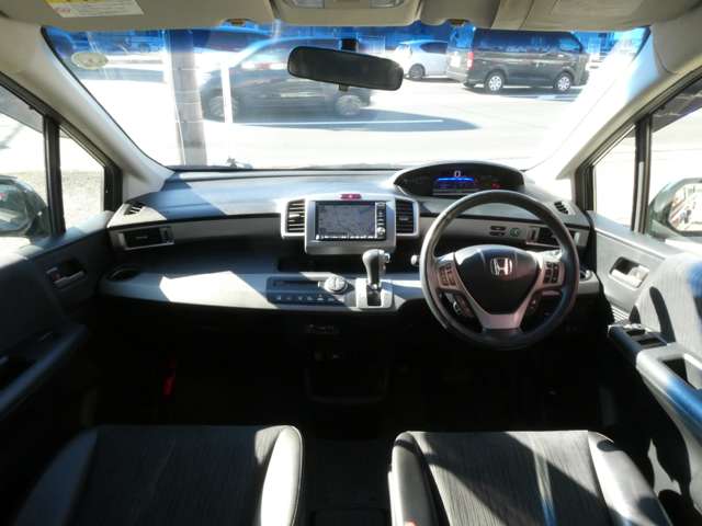 ホンダ フリード　ハイブリッド １．５ ジャストセレクション H24年 (関東) 99