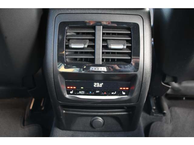 ＢＭＷ Ｘ３　Ｍ コンペティション ４ＷＤ R1年 (関東) 99