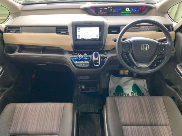 ホンダ フリード　ハイブリッド １．５ ハイブリッド Ｇ ホンダセンシング ４ＷＤ R1年 (北海道) 99