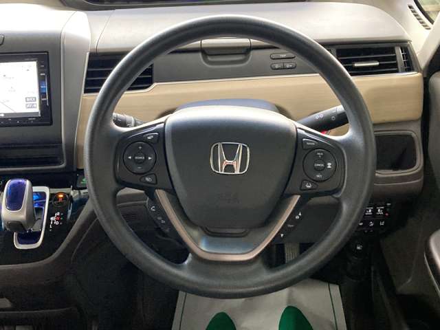 ホンダ フリード　ハイブリッド １．５ ハイブリッド Ｇ ホンダセンシング ４ＷＤ R1年 (北海道) 99