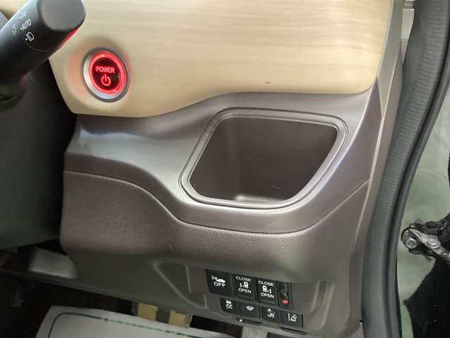 ホンダ フリード　ハイブリッド １．５ ハイブリッド Ｇ ホンダセンシング ４ＷＤ R1年 (北海道) 99