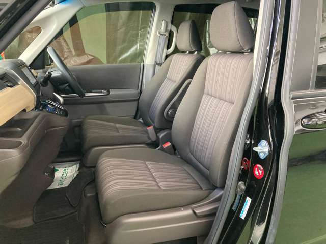 ホンダ フリード　ハイブリッド １．５ ハイブリッド Ｇ ホンダセンシング ４ＷＤ R1年 (北海道) 99