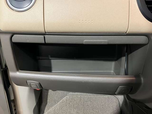 日産 モコ ６６０ Ｅ ＦＯＵＲ ４ＷＤ H18年 (北海道) 99