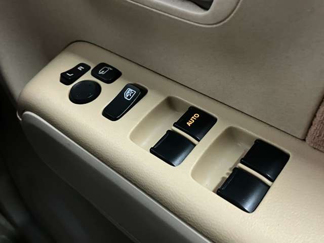 日産 モコ ６６０ Ｅ ＦＯＵＲ ４ＷＤ H18年 (北海道) 99