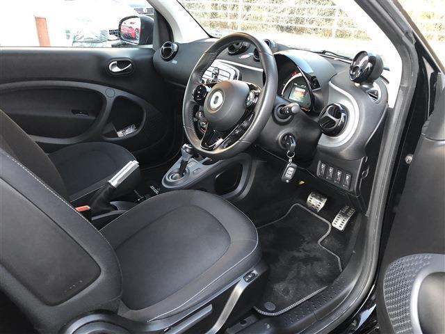 スマート フォーツークーペ ブラックシルバーＥＤ R1年 (東北) 99